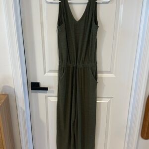 Small Old Navy Active Jumpsuit